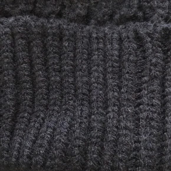 KNIT BEANIE With Brown Faux Fur Pom Pom - Picture 7 of 8